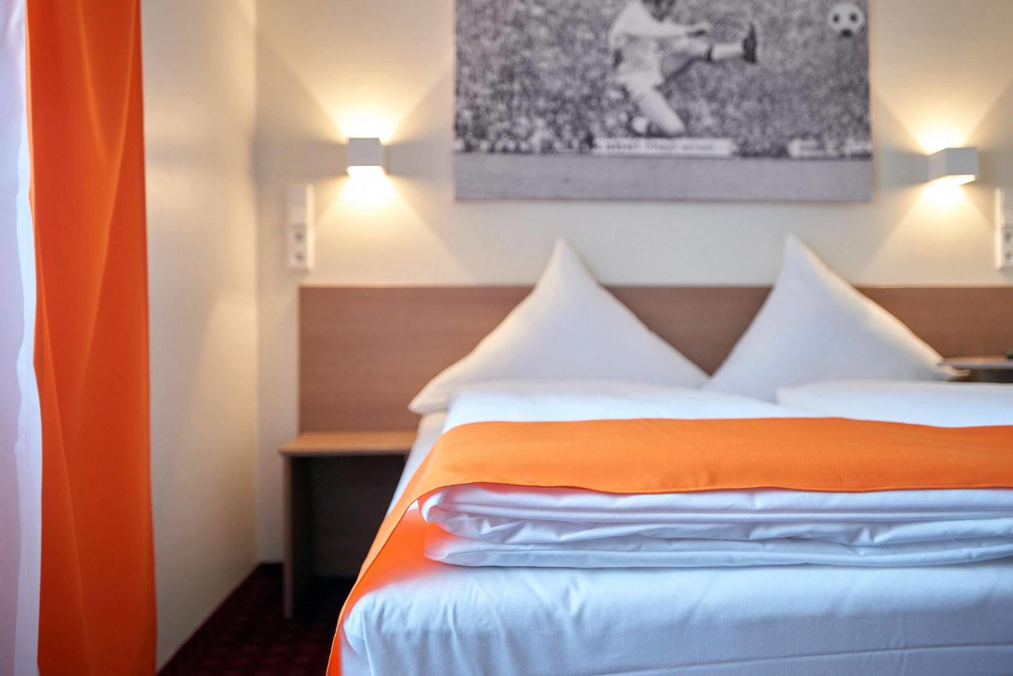 Mcdreams Hotel Moenchengladbach Εξωτερικό φωτογραφία